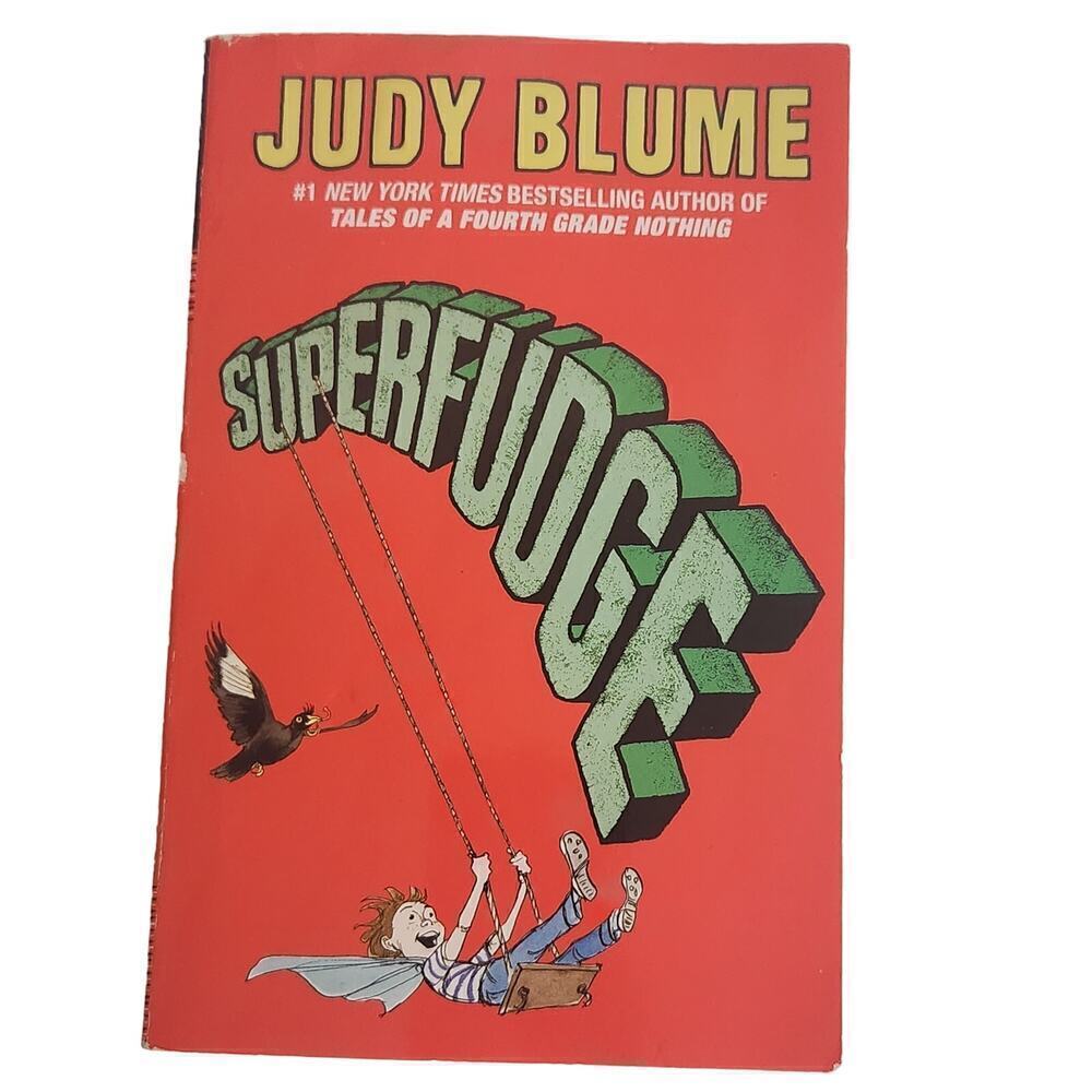 Judy Blum Super Fudge Soft‎ Cover Book Pre Teen Teen Super Hero Family